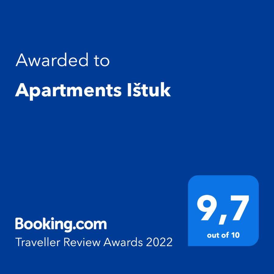Apartments Istuk วีร์ ภายนอก รูปภาพ