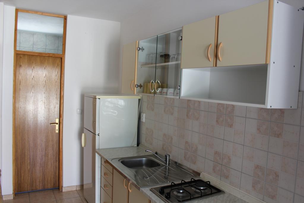 Apartments Istuk วีร์ ห้อง รูปภาพ