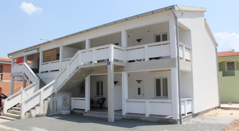 Apartments Istuk วีร์ ห้อง รูปภาพ