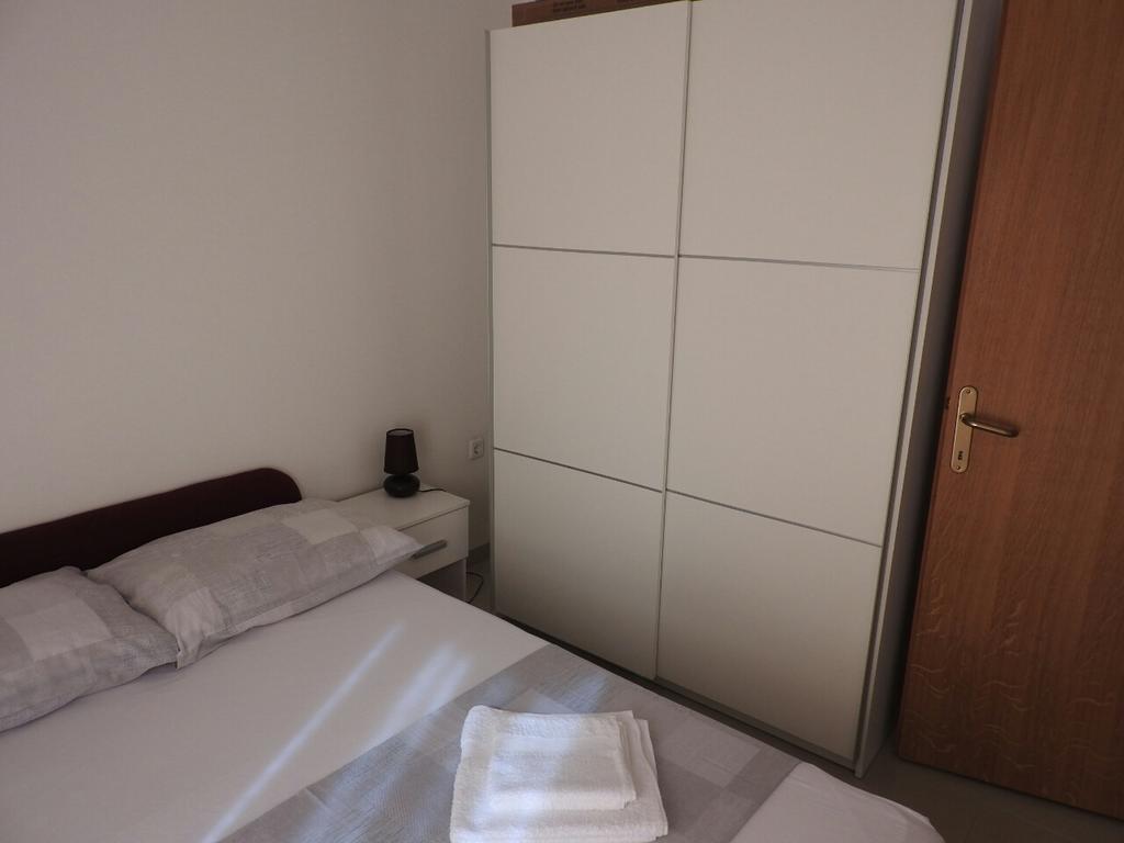 Apartments Istuk วีร์ ภายนอก รูปภาพ