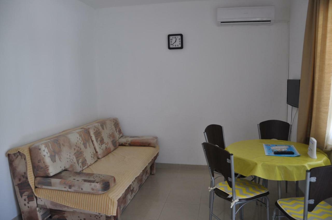 Apartments Istuk วีร์ ภายนอก รูปภาพ