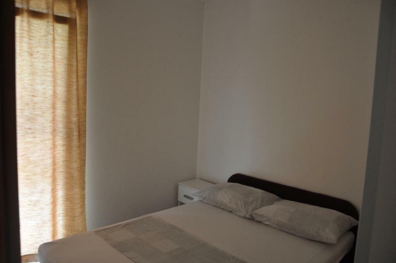 Apartments Istuk วีร์ ภายนอก รูปภาพ