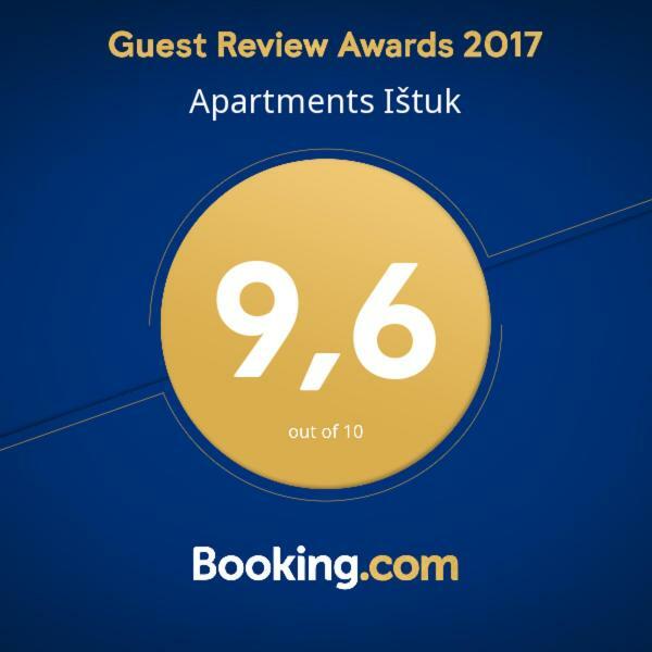 Apartments Istuk วีร์ ภายนอก รูปภาพ